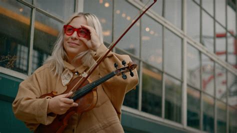 Charity Rose Thielen The Head and The Heart Seattle Music Genesis.